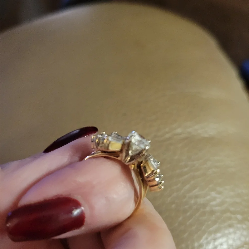 Yellow Gold And Diamond Wedding Set - Picture 5 of 10